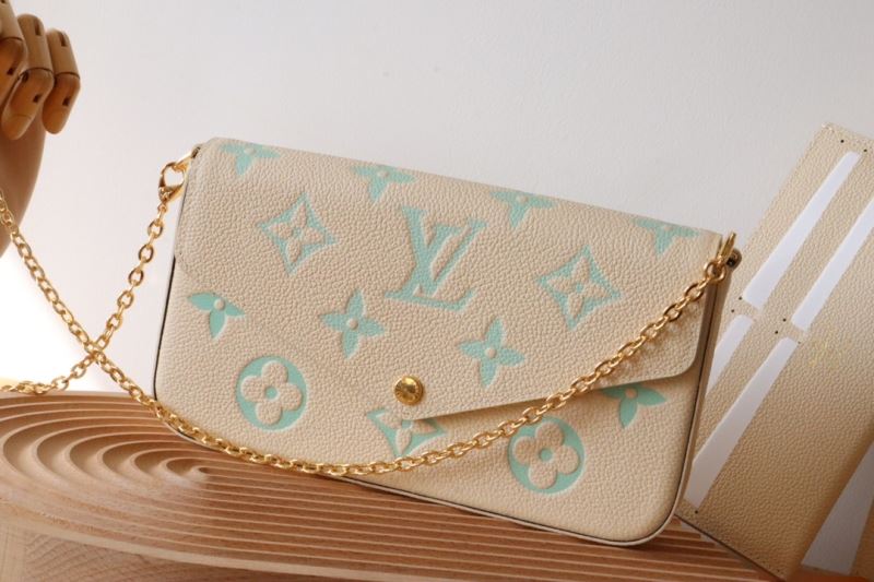 LV Purse